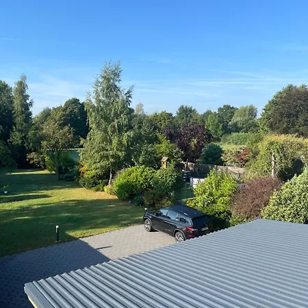 アパート Gemuetliches Mit Kueche, Wifi Und Smart-tv In