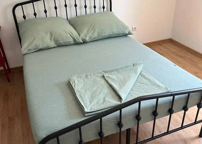 Gemuetliches Mit Kueche, Wifi Und Smart-tv In *